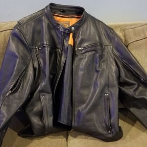 Leather motorcycle jacker
